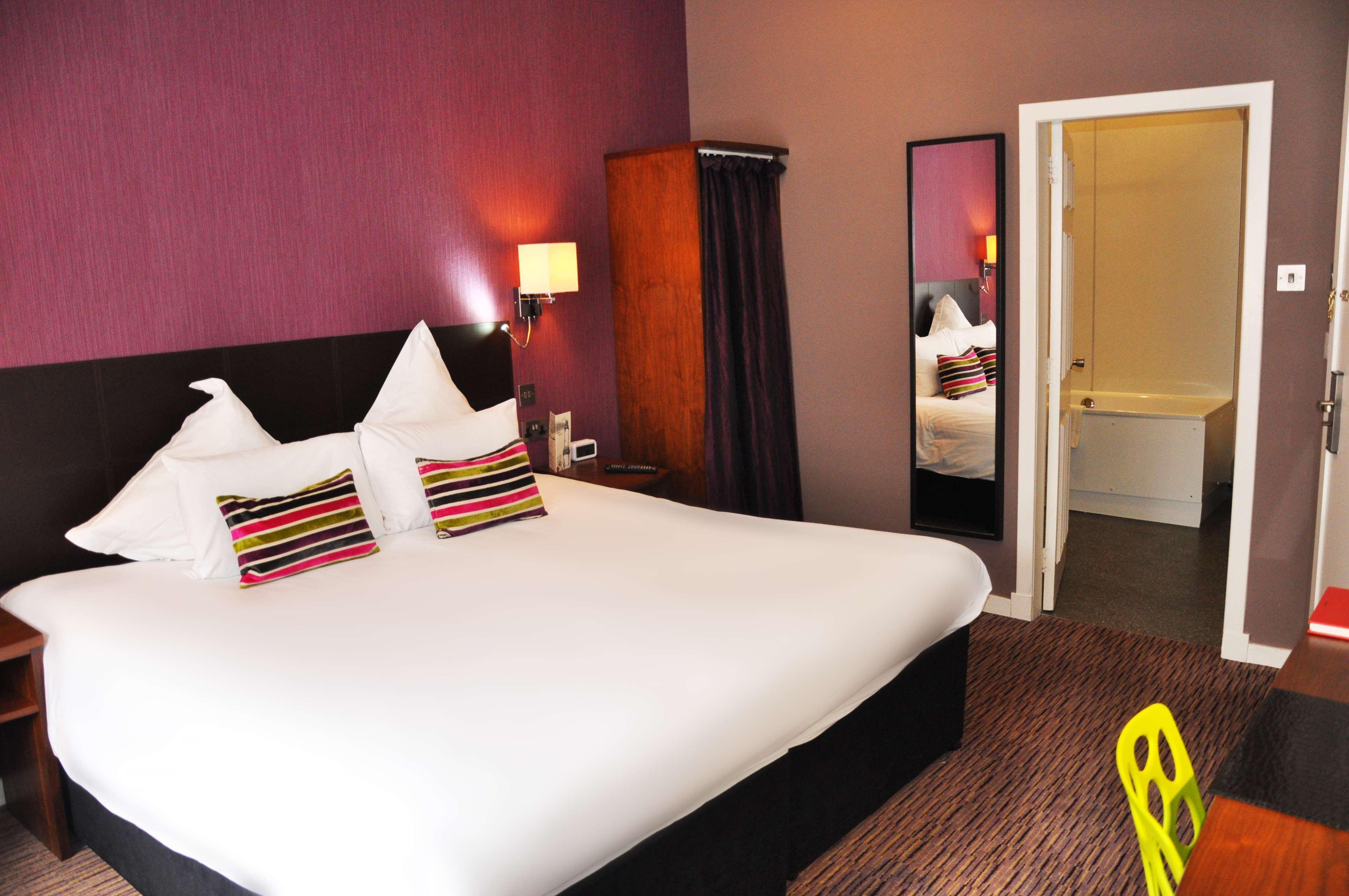 Carmelite Hotel; BW Signature Collection Aberdeen Bagian luar foto