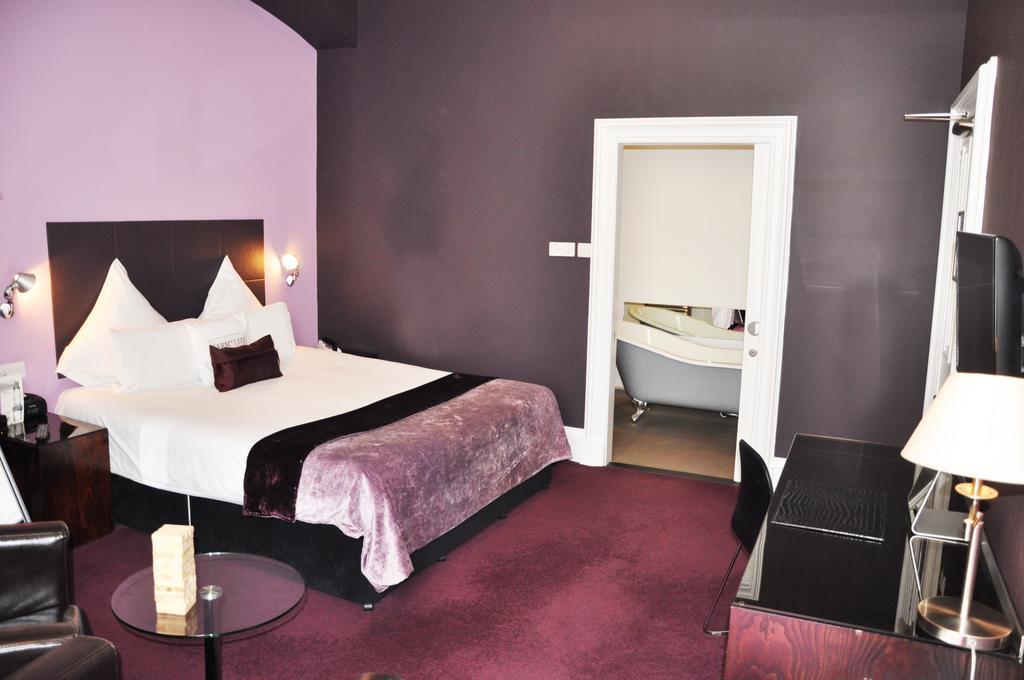 Carmelite Hotel; BW Signature Collection Aberdeen Bagian luar foto